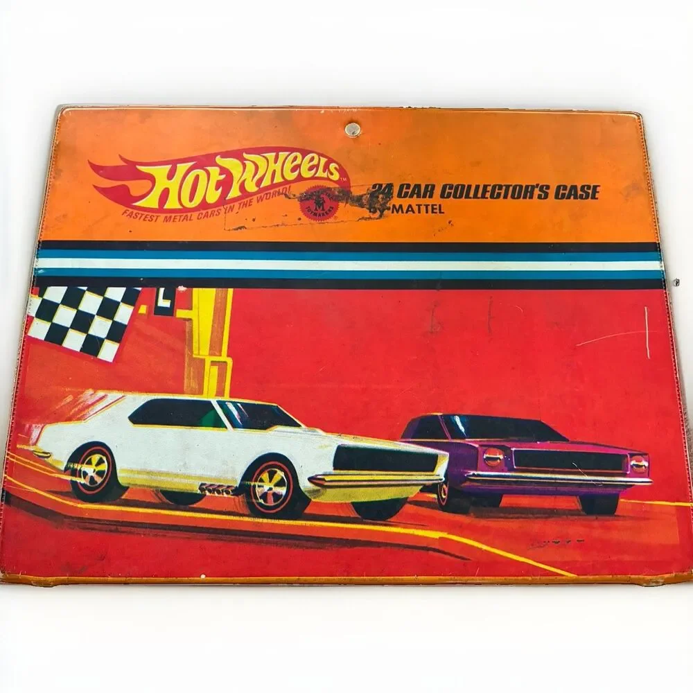 1967 Mattel Hot Wheels 24 Car Collector’s Case #5138 Redline Vintage USA